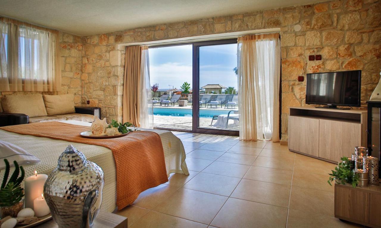 Stigmes Villas & Suites Неа Скиони Екстериор снимка