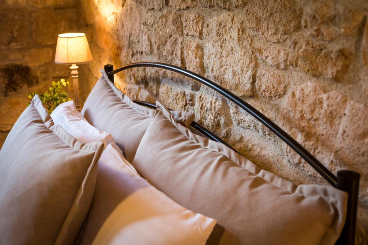 Stigmes Villas & Suites Неа Скиони Екстериор снимка