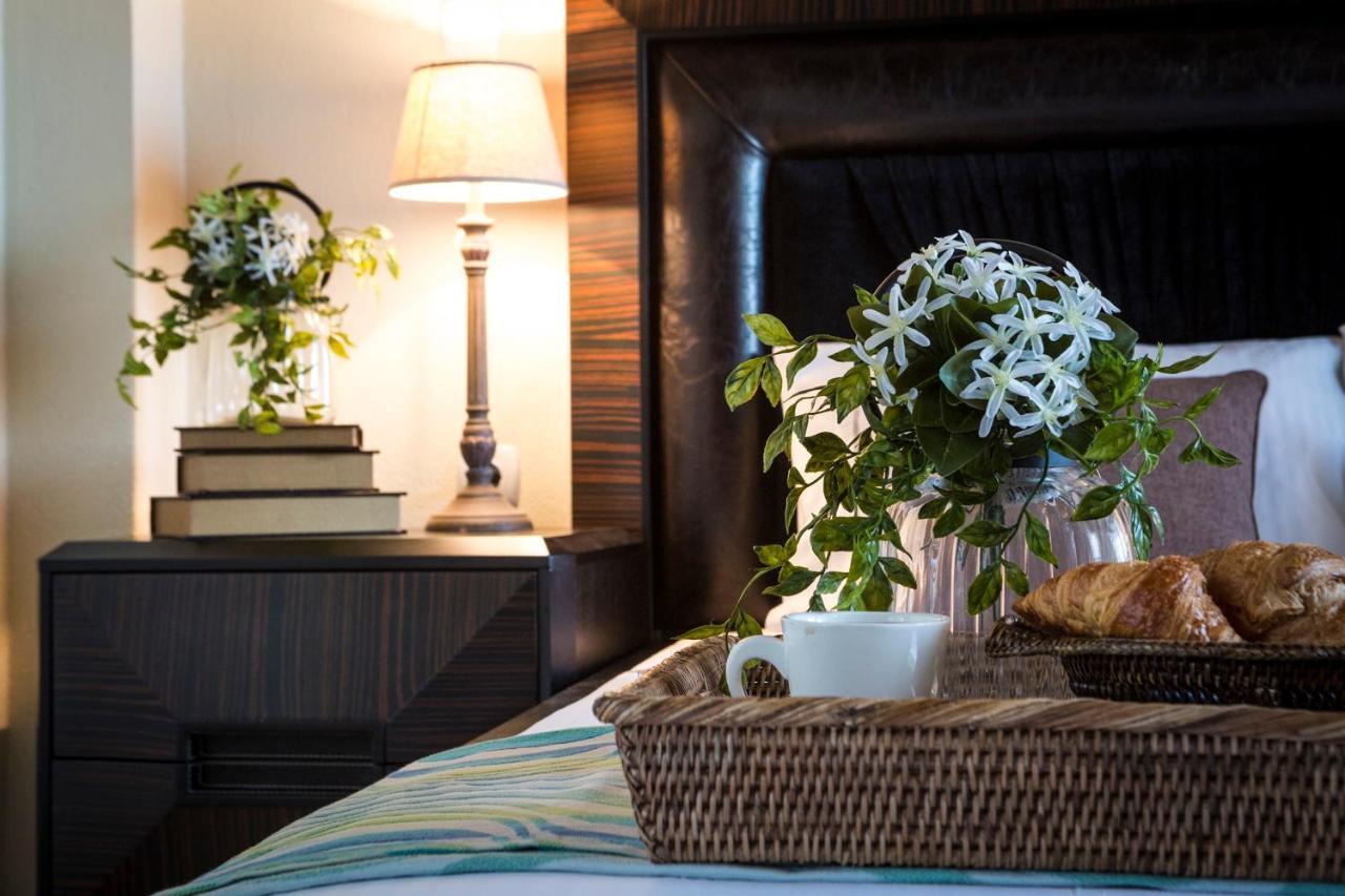 Stigmes Villas & Suites Неа Скиони Екстериор снимка