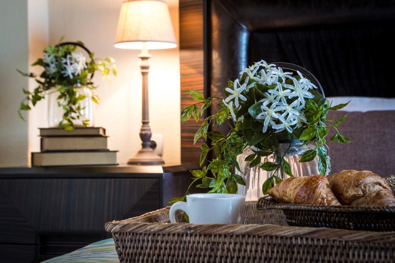 Stigmes Villas & Suites Неа Скиони Екстериор снимка