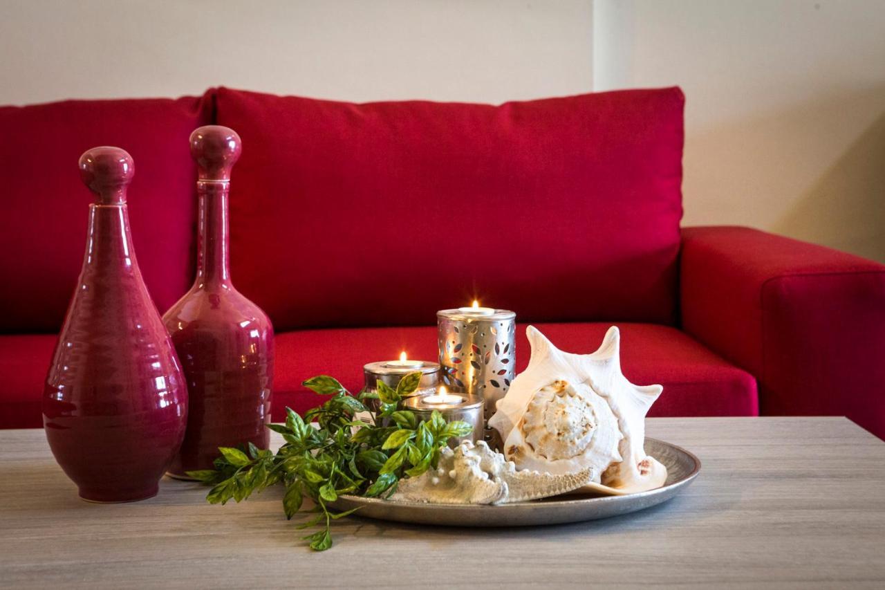 Stigmes Villas & Suites Неа Скиони Екстериор снимка