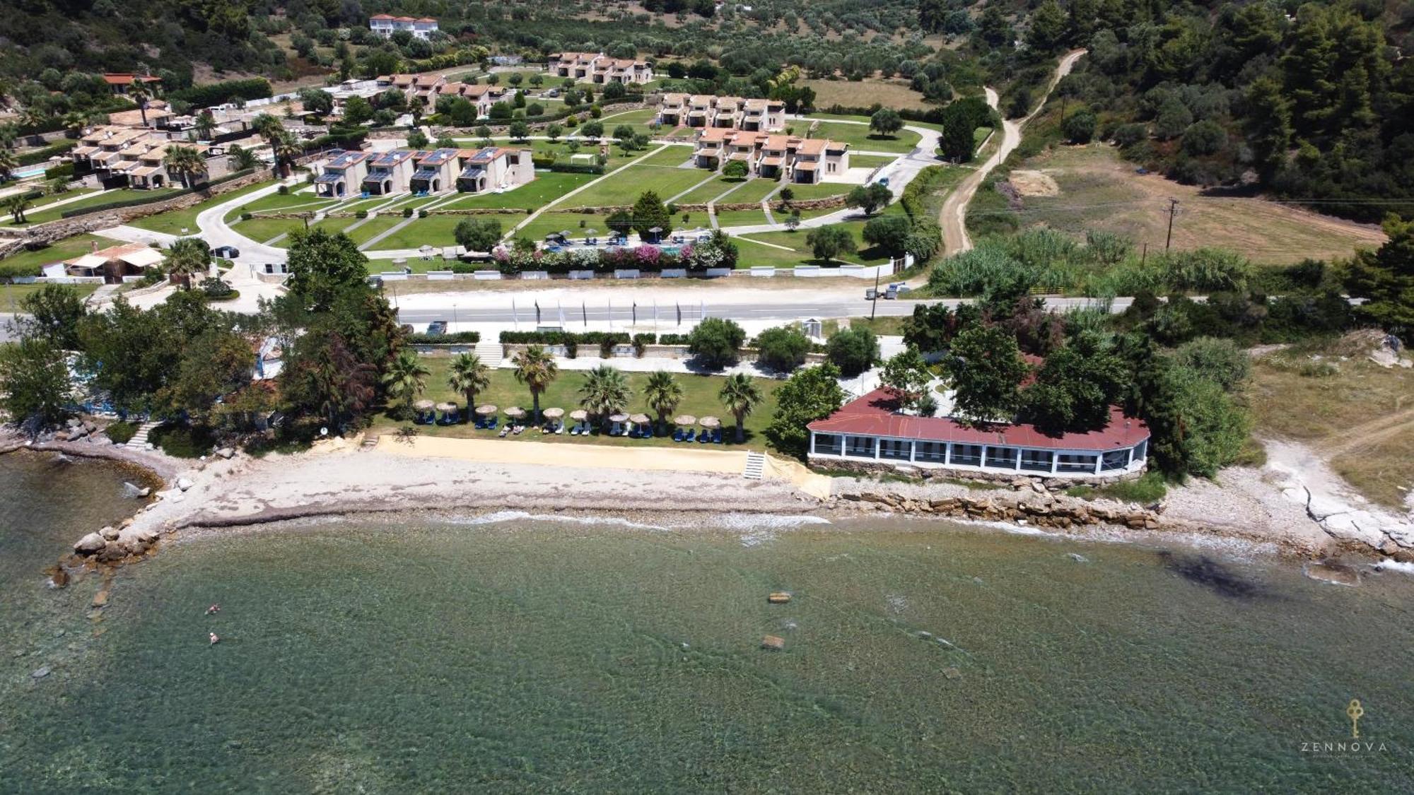 Stigmes Villas & Suites Неа Скиони Екстериор снимка