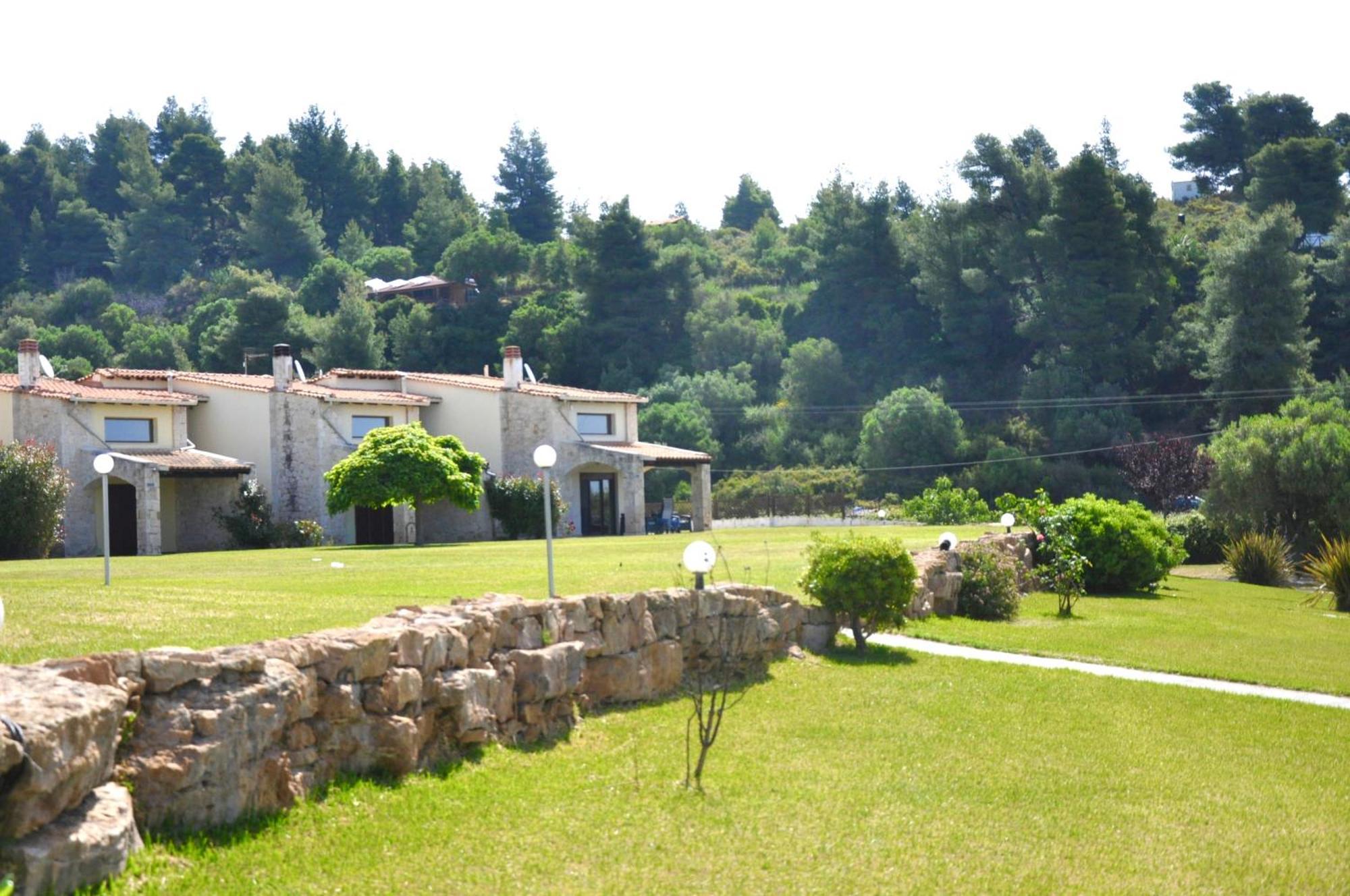 Stigmes Villas & Suites Неа Скиони Екстериор снимка