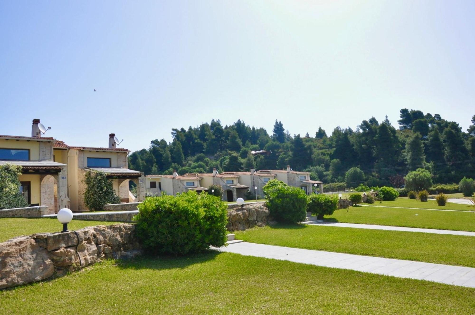 Stigmes Villas & Suites Неа Скиони Екстериор снимка