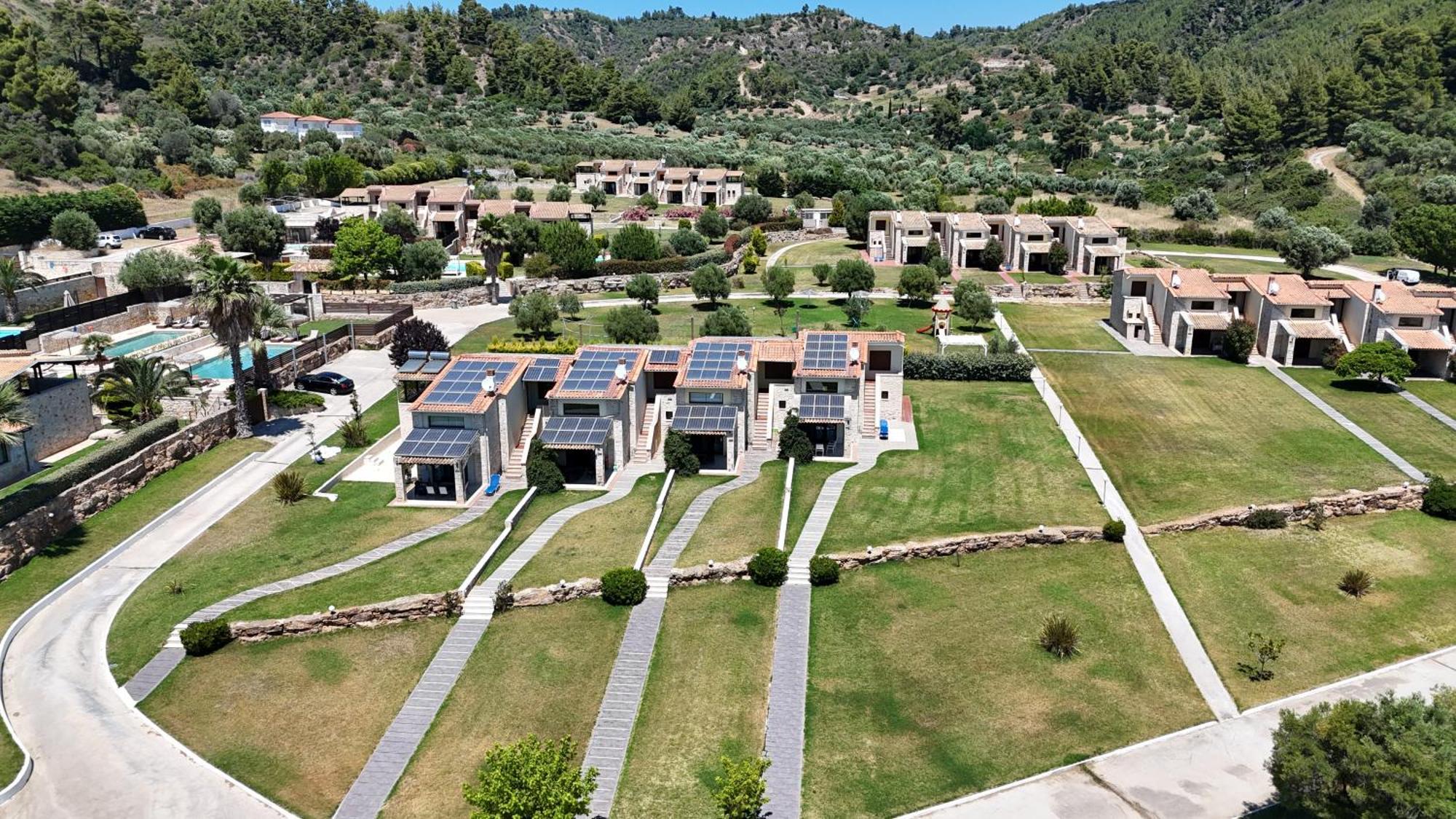 Stigmes Villas & Suites Неа Скиони Екстериор снимка