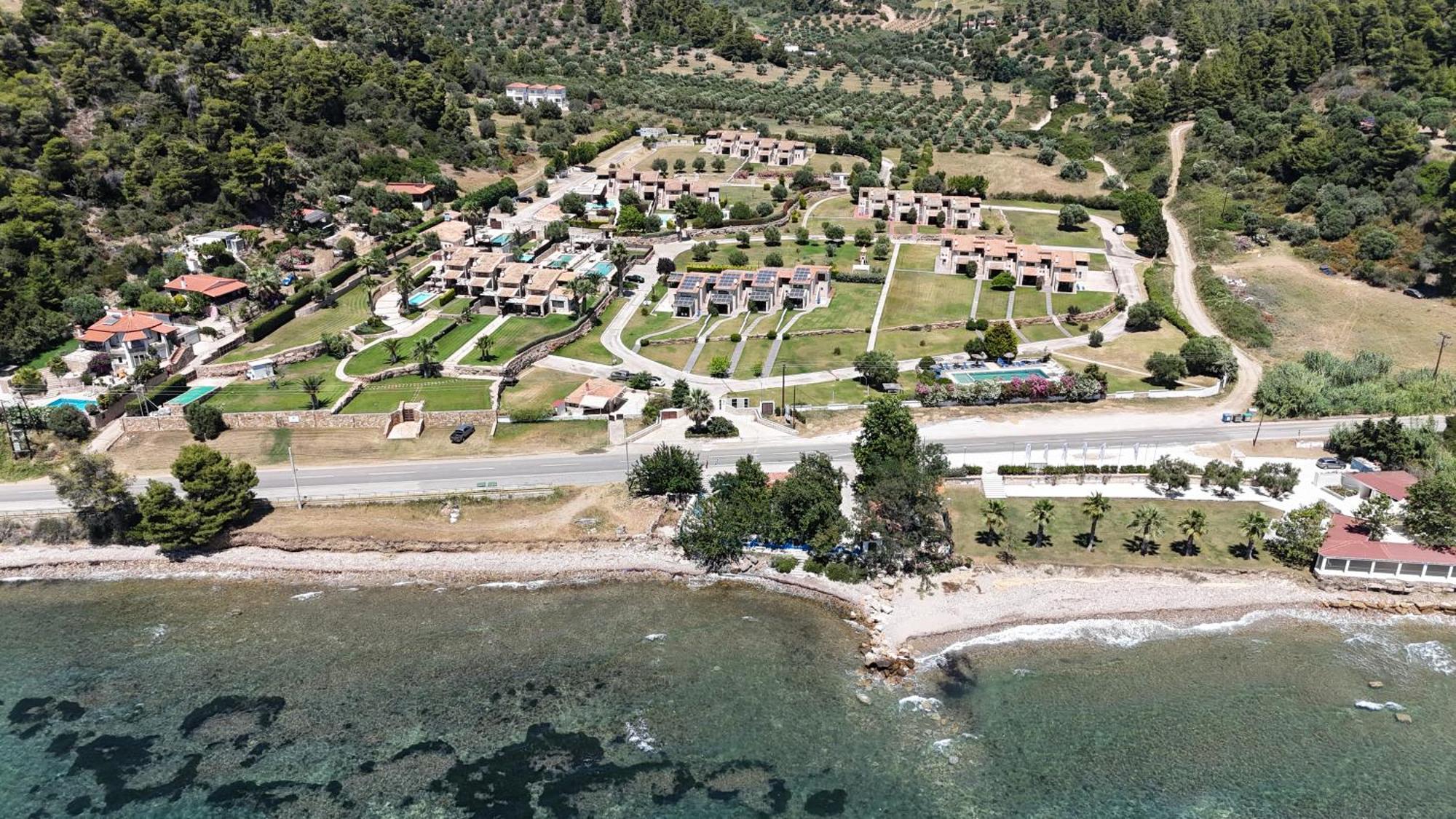 Stigmes Villas & Suites Неа Скиони Екстериор снимка